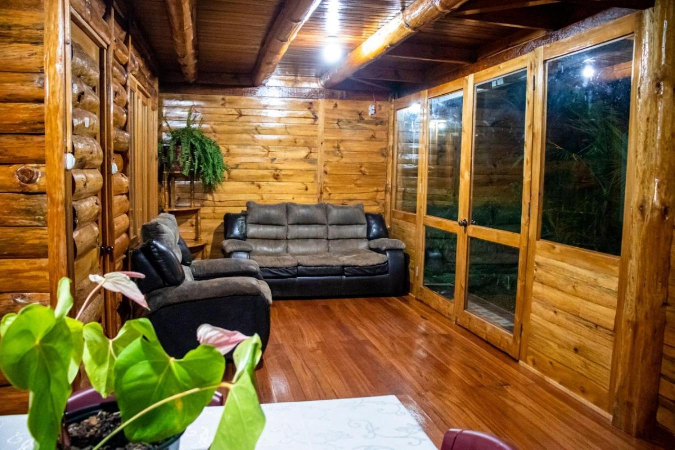 Hassinger Ranch Cabanas Oxapampa Chambre photo